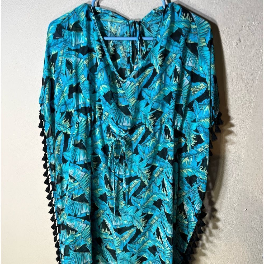 Mikens Swim poncho Tasseled. Sheer Palm leaf coverup